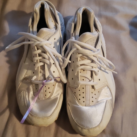 Sold - Picture 1 of 3